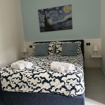 Casa Giulietta Ξενοδοχείο Ντεζεντσάνο ντελ Γκάρντα Εξωτερικό φωτογραφία