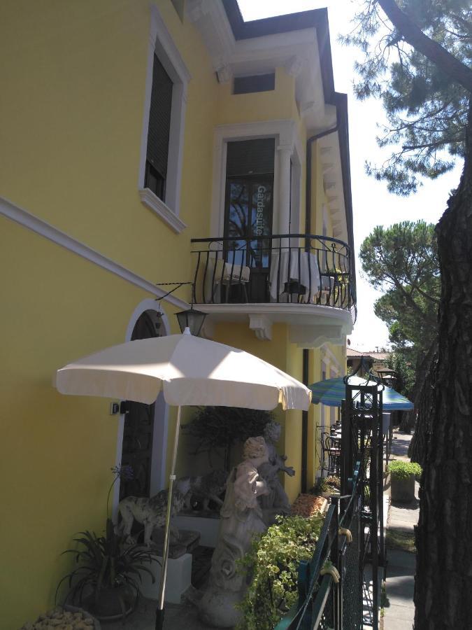 Casa Giulietta Ξενοδοχείο Ντεζεντσάνο ντελ Γκάρντα Εξωτερικό φωτογραφία