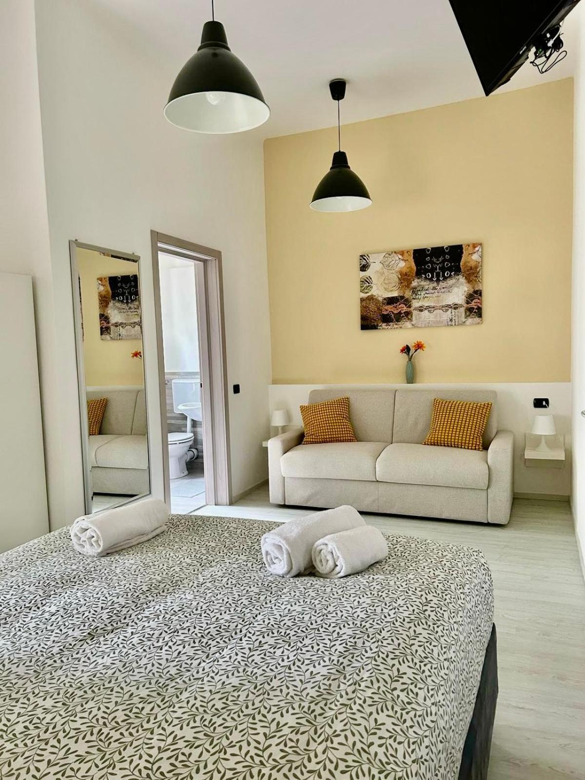 Casa Giulietta Ξενοδοχείο Ντεζεντσάνο ντελ Γκάρντα Εξωτερικό φωτογραφία
