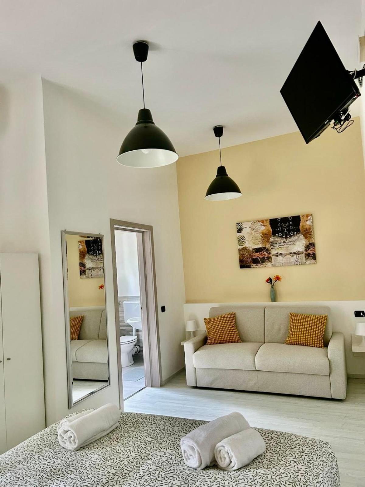 Casa Giulietta Ξενοδοχείο Ντεζεντσάνο ντελ Γκάρντα Εξωτερικό φωτογραφία