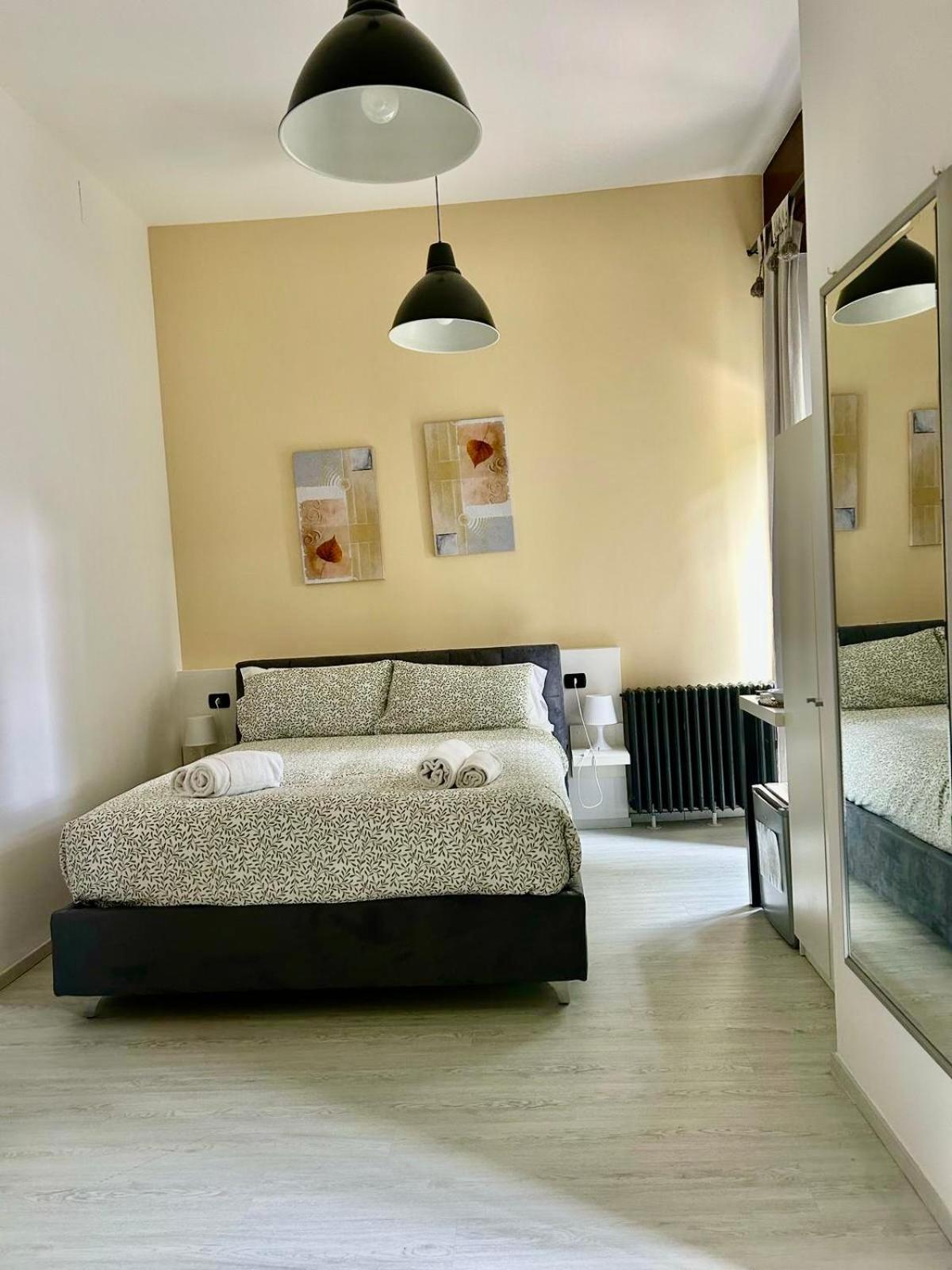 Casa Giulietta Ξενοδοχείο Ντεζεντσάνο ντελ Γκάρντα Εξωτερικό φωτογραφία